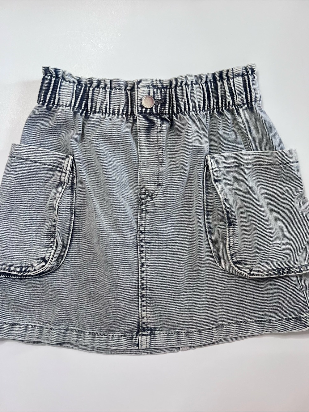 H&M | Light Gray Washed Denim Skirt (8)
